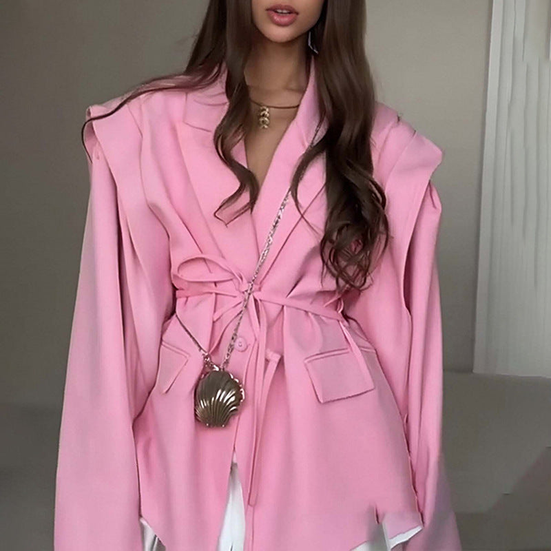 Oversized belted blazer with puff sleeves – Modern and sophisticated elegance